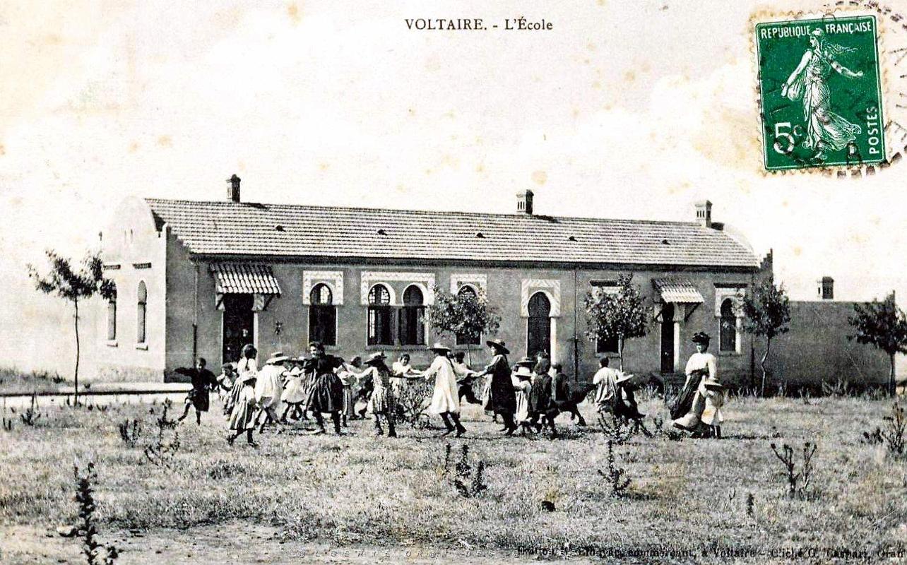 2185- Voltaire - Ecoles - 1910.jpg